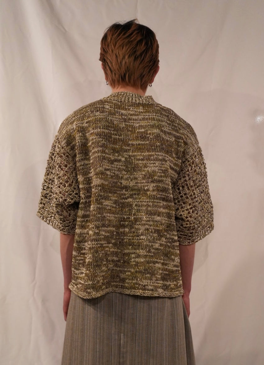 Between bodies and shade Hand knit - PO - Anann