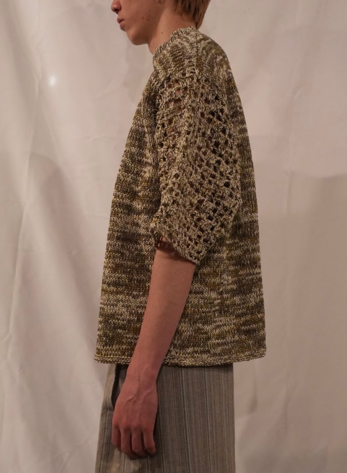 Between bodies and shade Hand knit - PO - Anann
