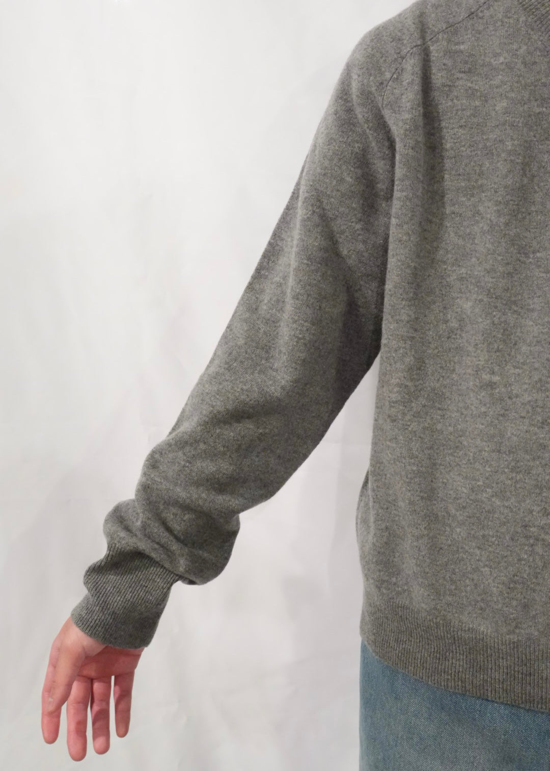 FLANNEL SWEATER