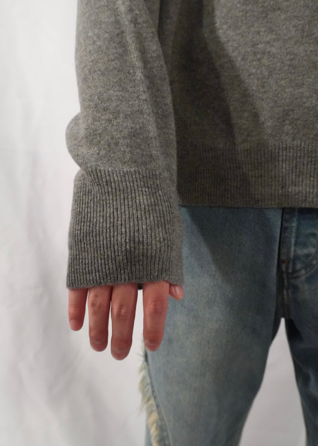 FLANNEL SWEATER