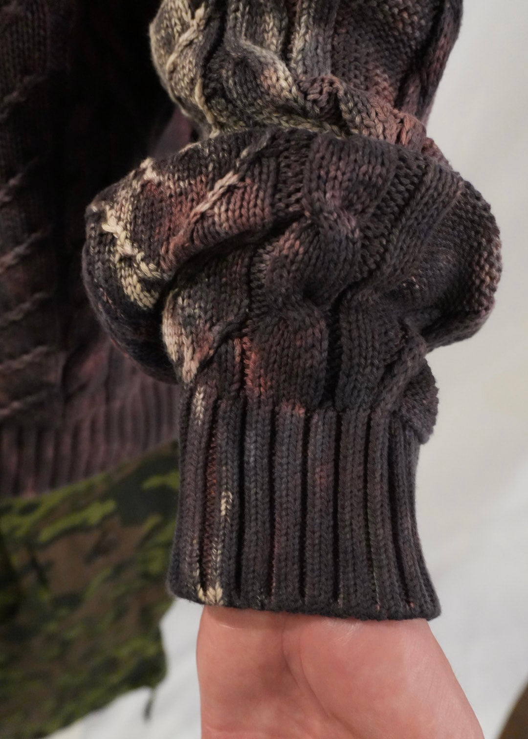 CRUCIFIED CABLE KNIT -PURPLE DYED EGGSHELL-