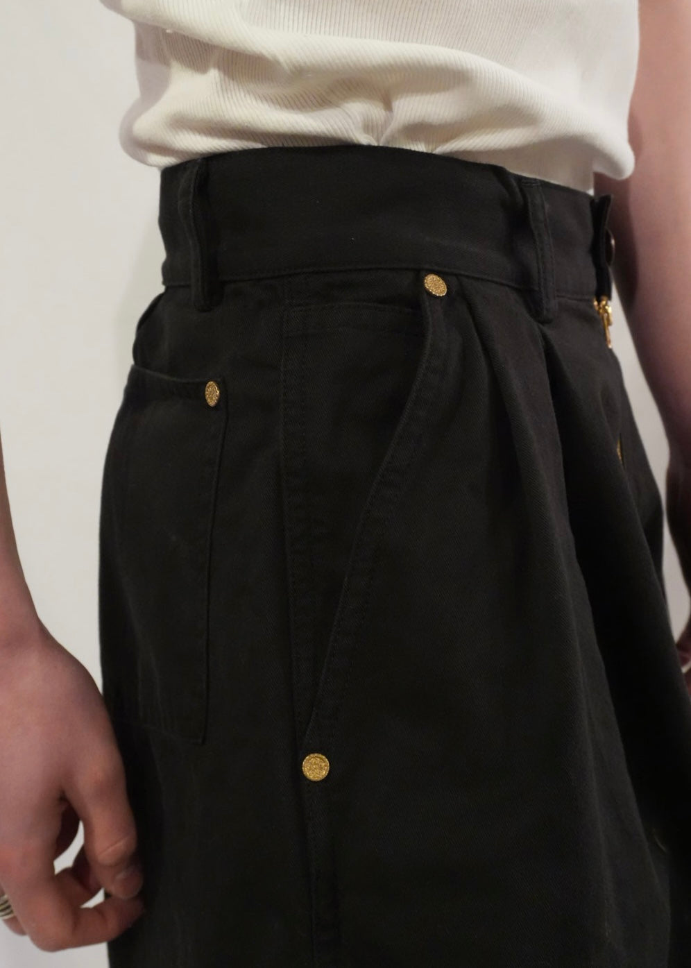 DYED FRONT ZIP SHORTS