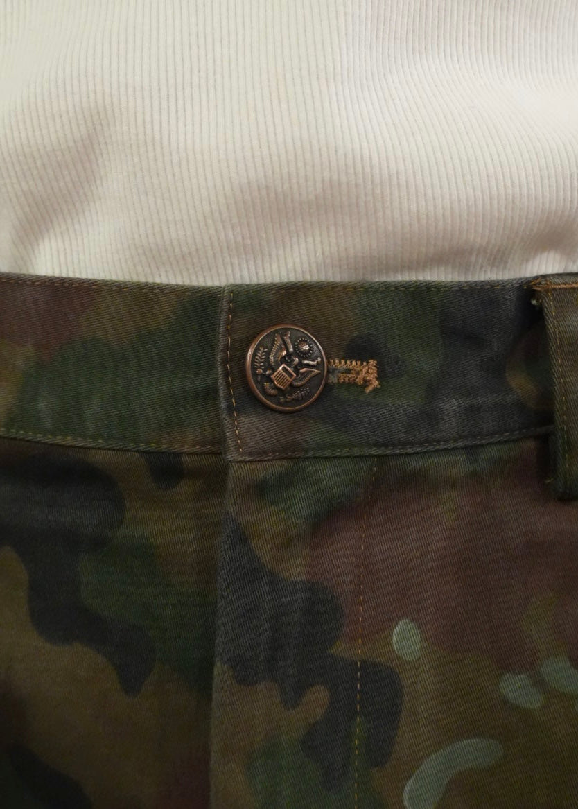 TRADITIONAL HUNTER SHORTS - QUACK CAMO
