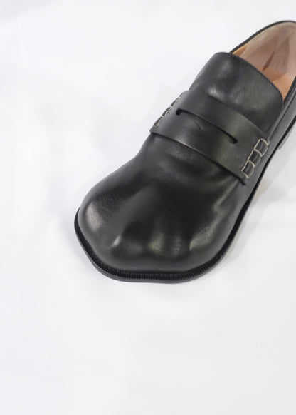 CALF PAW LOAFER