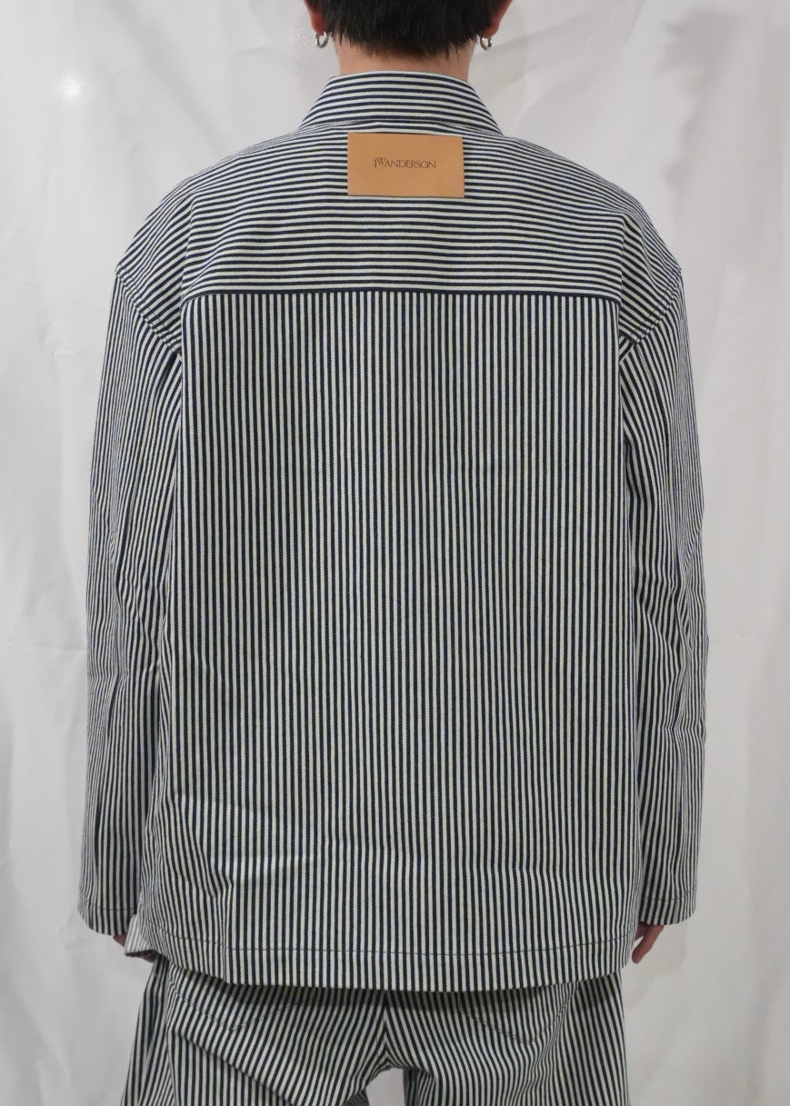PATCH POCKETOVERSHIRT