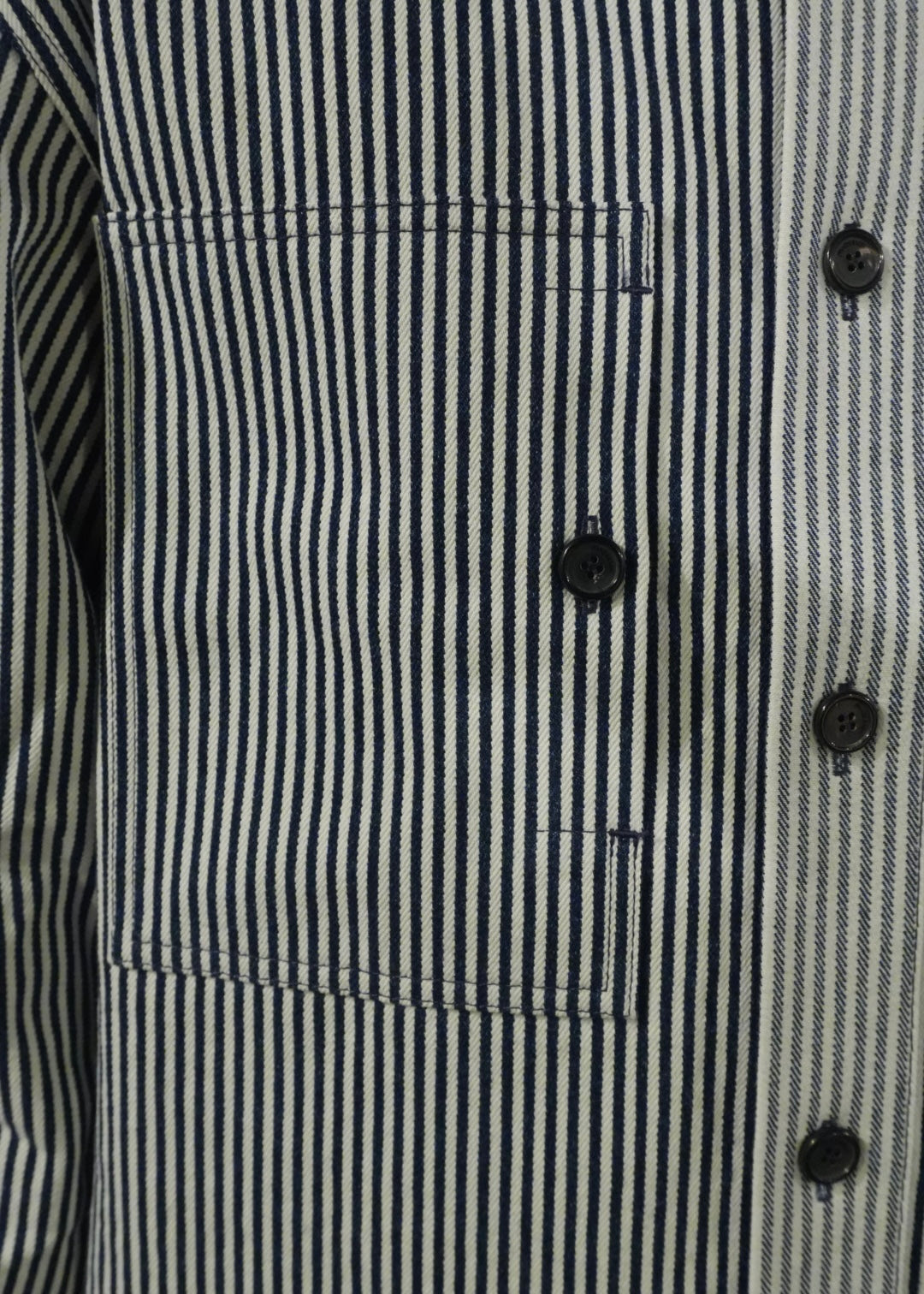 PATCH POCKETOVERSHIRT