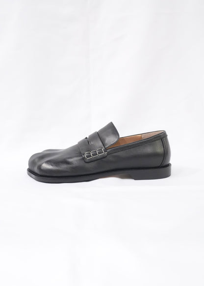 CALF PAW LOAFER