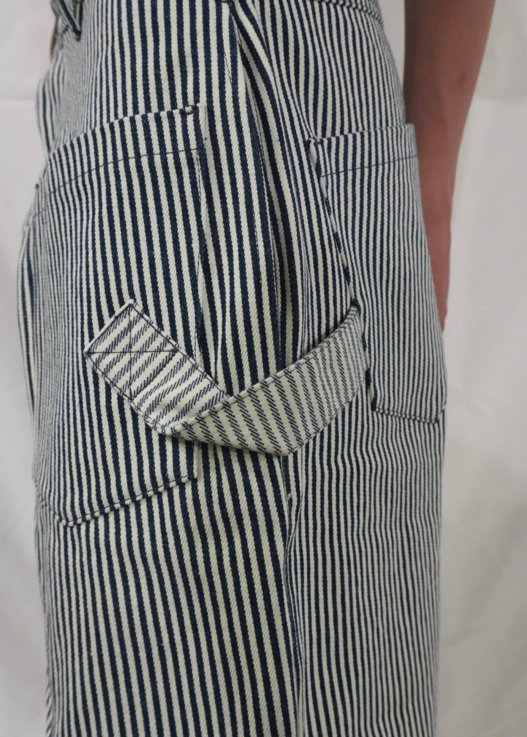 TWISTED WORKWEAR SHORTS