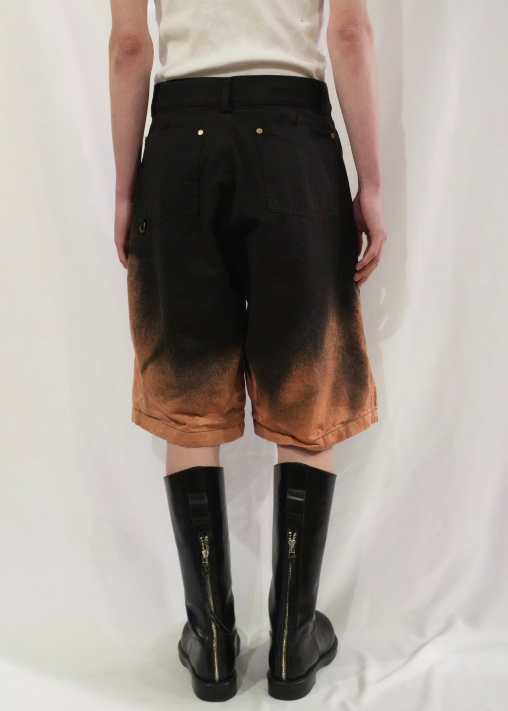 DYED FRONT ZIP SHORTS