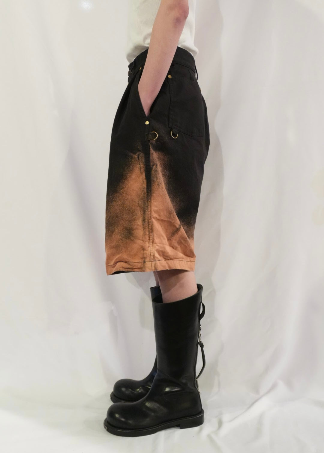 DYED FRONT ZIP SHORTS